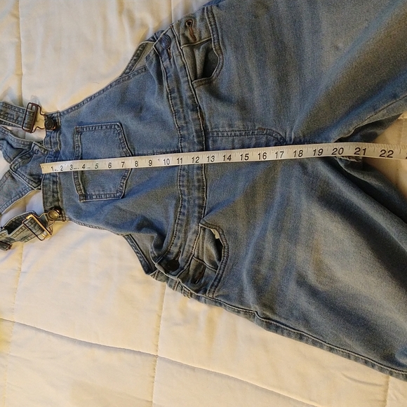 Size Xs blue jean overalls - Picture 14 of 17